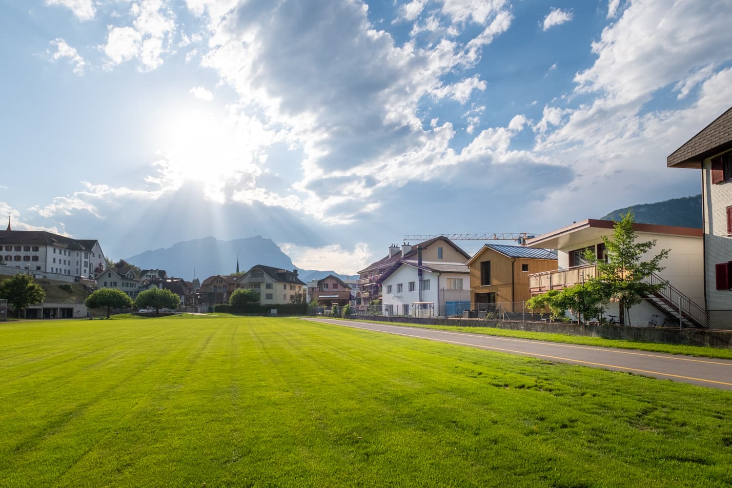 VIVĀN ELEMENT SwissBijou in Stans: die Umgebung des Hauses in Stans