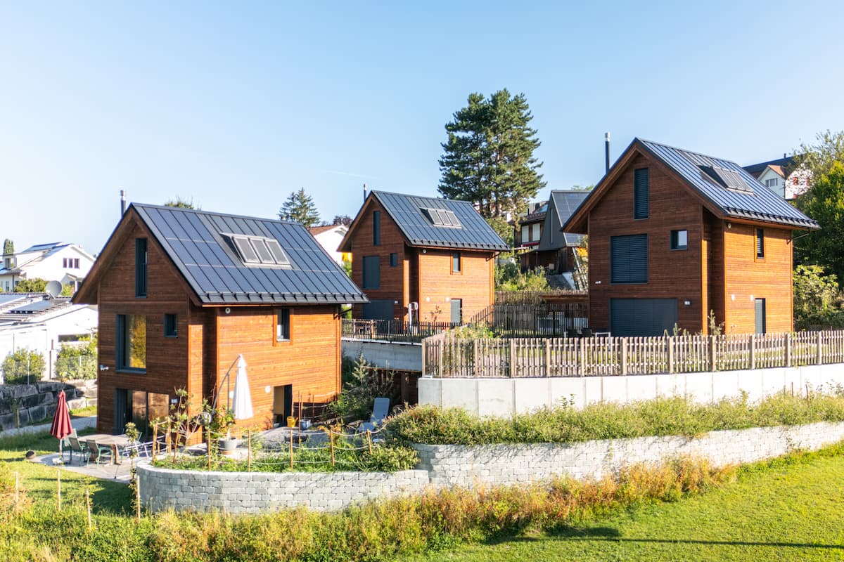 VIVAN Signature Holzhaus Compact Projekt Mettmenstetten